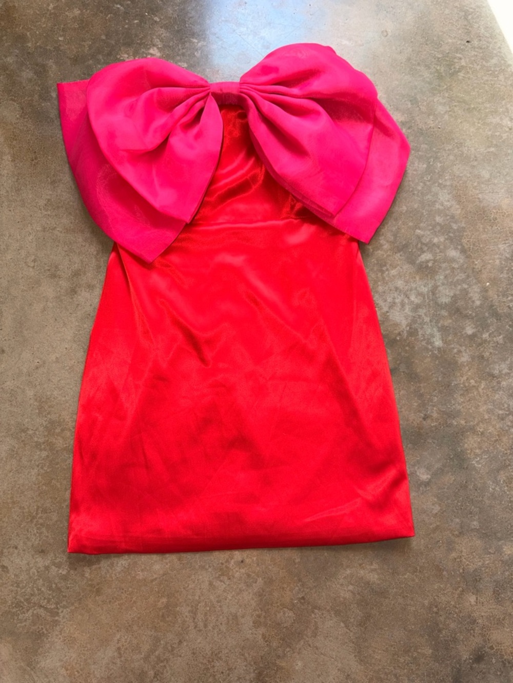 DO+BE - Red Strapless Mini with Pink Bow - Size M